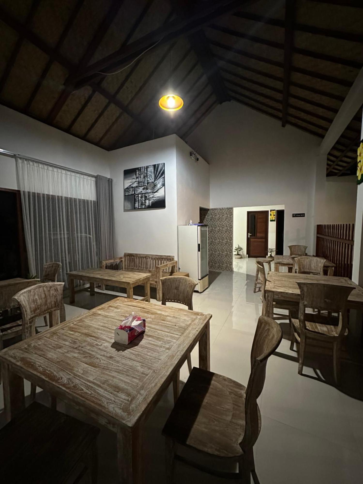 BesakihBali Basuki Retreat Centerアパートメント エクステリア 写真