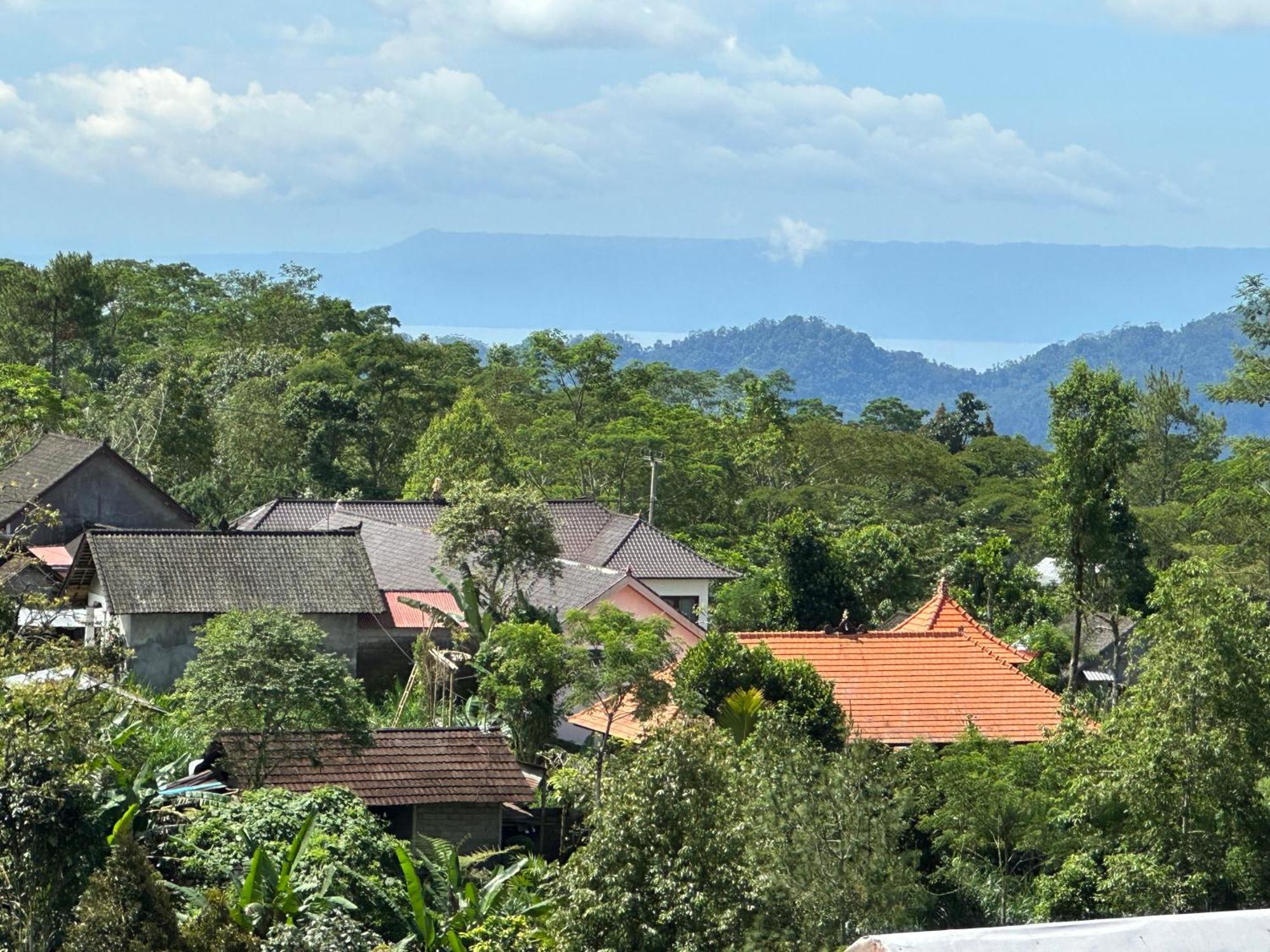 BesakihBali Basuki Retreat Centerアパートメント エクステリア 写真